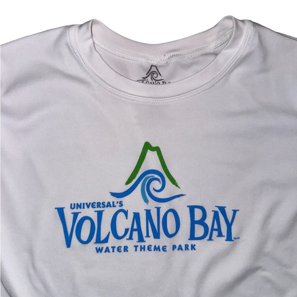 UNIVERSAL STUDIOS Volcano Bay Rash guard swim shirt boys size Large 12 14 - Picture 3 of 15